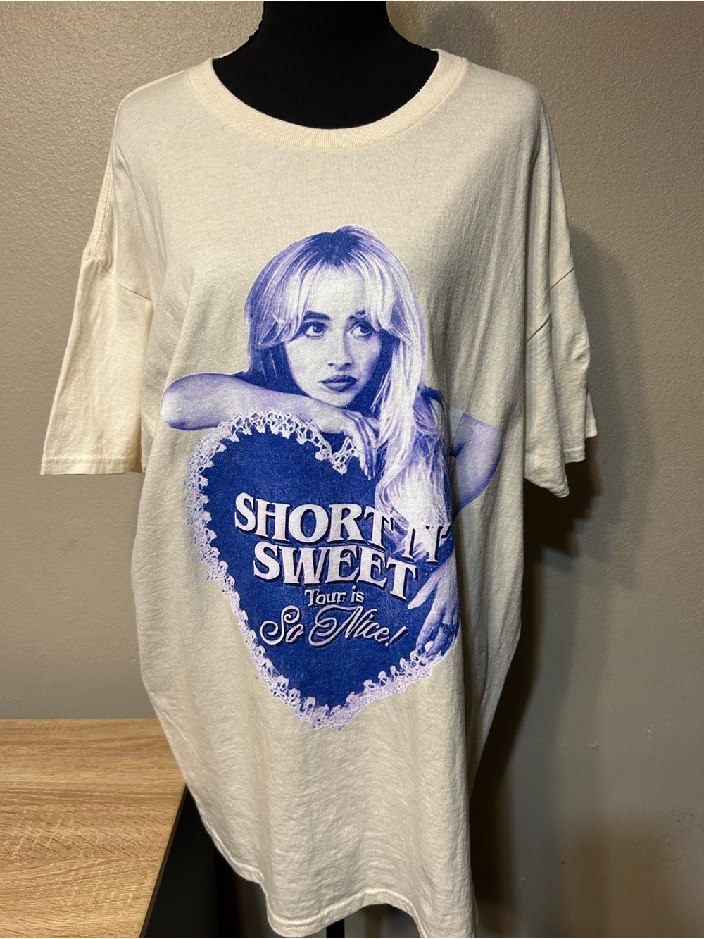 Sabrina Carpenter Short n Sweet Tour 2024 XL Oversized Graphic Concert Tee